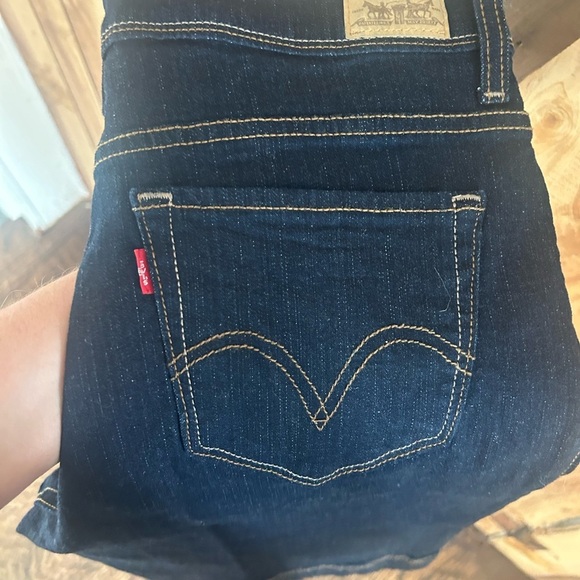 Levi’s 512 Bermuda Shorts Dark Wash Sz 4P - Picture 3 of 6